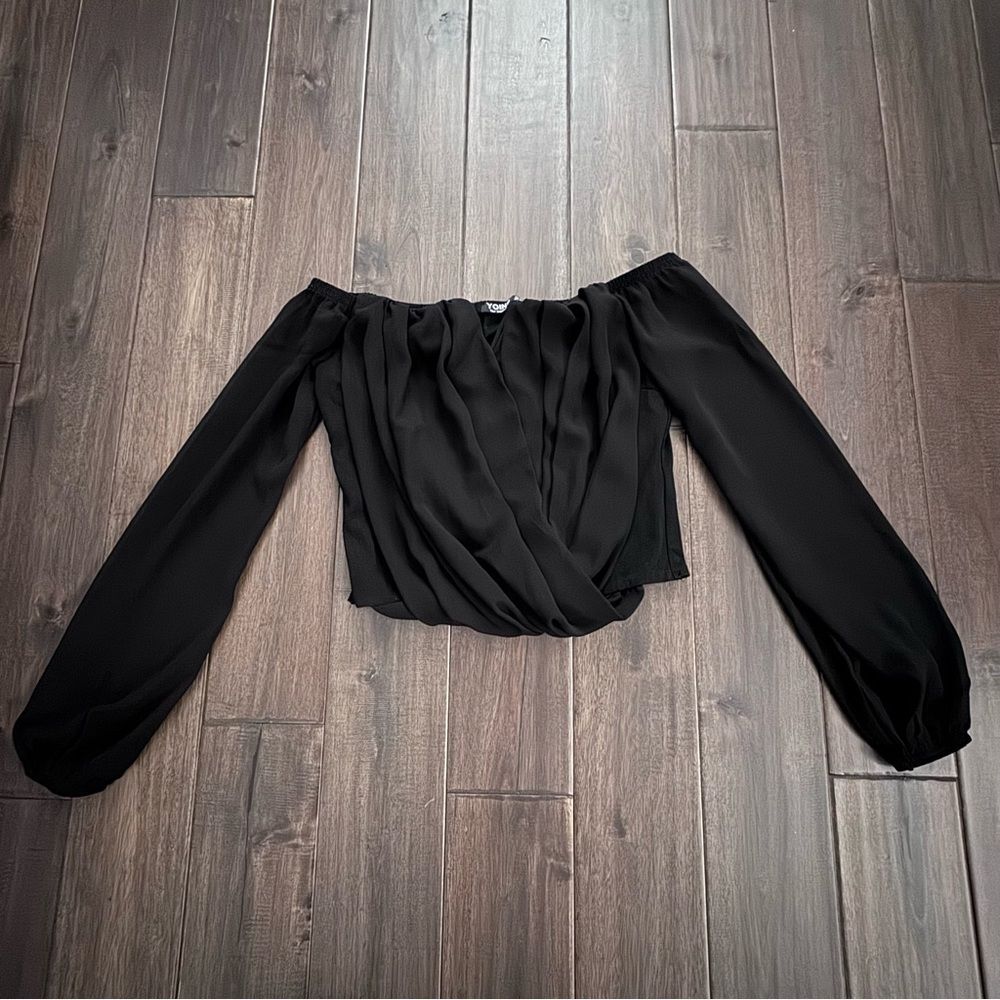 YOINS Black Off the Shoulder Sheer Long Sleeve Crop Top M